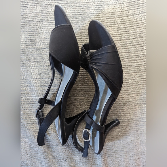 Jacqueline Ferrar open toe pumps - Picture 2 of 6